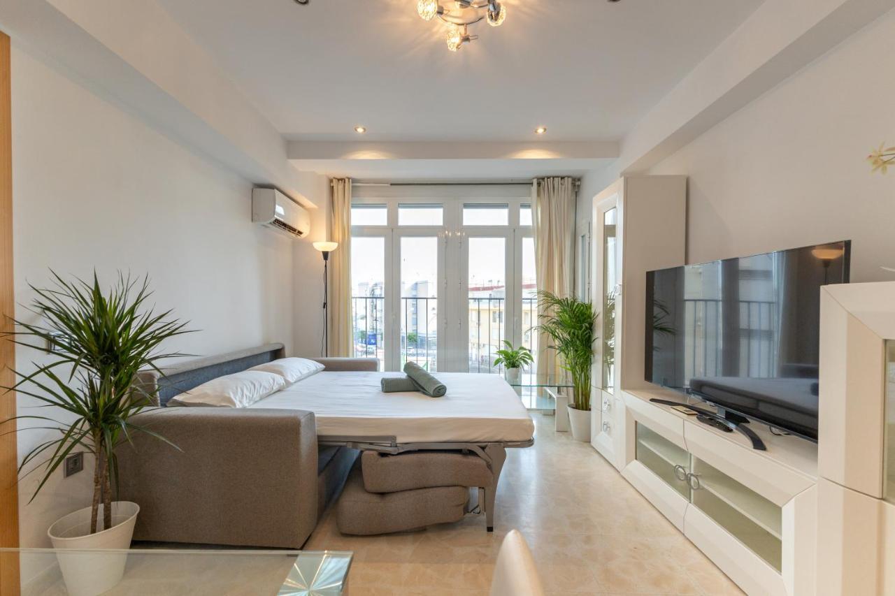 Charming 3 Bedroom Apartment At Triana Center By Oui Севиля Екстериор снимка