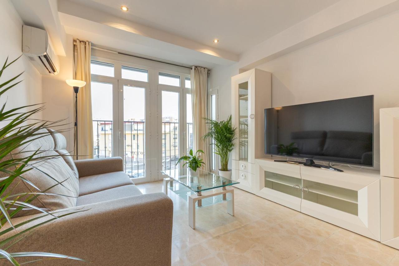 Charming 3 Bedroom Apartment At Triana Center By Oui Севиля Екстериор снимка