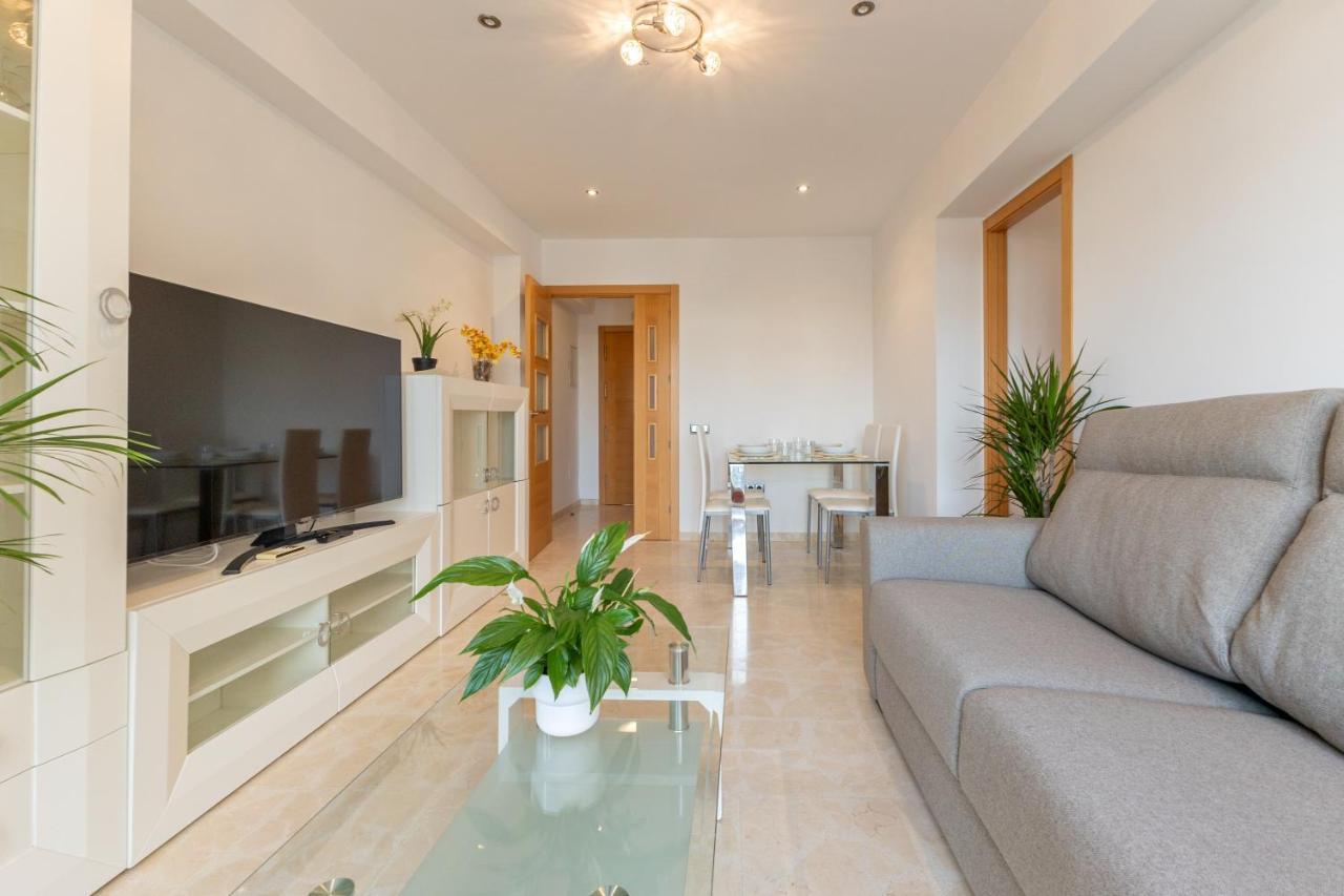Charming 3 Bedroom Apartment At Triana Center By Oui Севиля Екстериор снимка