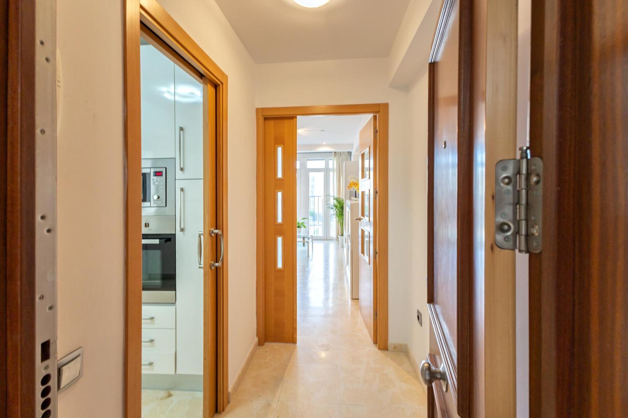 Charming 3 Bedroom Apartment At Triana Center By Oui Севиля Екстериор снимка